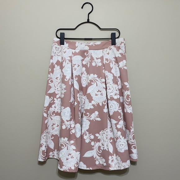 Faith and Joy floral fit and flare skirt - Picture 1 of 3